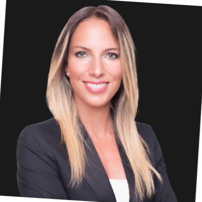 Deniz Kayadelen - Founder, Out of Comfort Zone